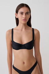 Abra Underwire Apex Bikini Top - Black